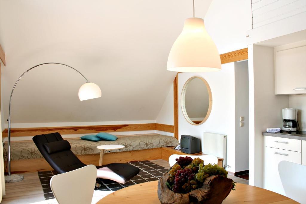 Hoteldorf Seepark Weiden Вайден ам Зее Стая снимка